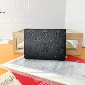 【2026】【LOUIS VUITTON公式 旗艦店】ルイヴィトン 財布 当日出荷 好評に付き再入荷!11*8.5*3.5CM 【2026】【LOUIS VUITTON公式 旗艦店】ルイヴィトン 財布 当日出荷 好評に付き再入荷!11*8.5*3.5CM