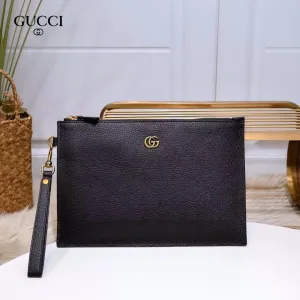 【2026】【GUCCI 公式 旗艦店】クッチ クラッチバッグ 当日出荷 好評に付き再入荷!28*20CM 【2026】【GUCCI 公式 旗艦店】クッチ クラッチバッグ 当日出荷 好評に付き再入荷!28*20CM