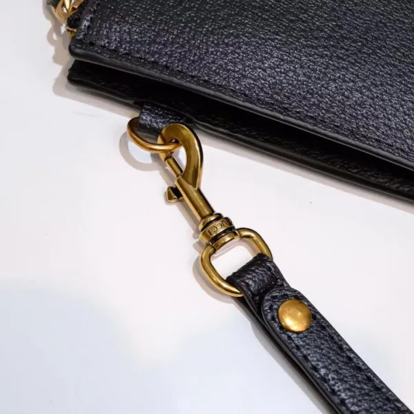 【2026】【GUCCI 公式 旗艦店】クッチ クラッチバッグ 当日出荷 好評に付き再入荷!28*20CM 【2026】【GUCCI 公式 旗艦店】クッチ クラッチバッグ 当日出荷 好評に付き再入荷!28*20CM