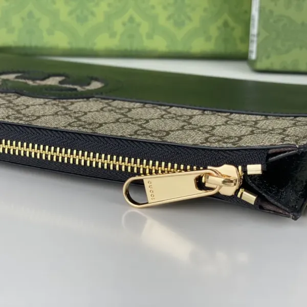 【2026】【GUCCI 公式 旗艦店】クッチ  クラッチバッグ 当日出荷 好評に付き再入荷！30.5*21*1.5CM