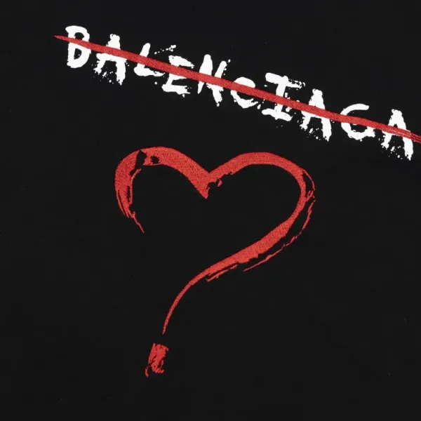 【2026】【BALENCIAGA 公式旗艦店】 バレンシアガ Tシャツご好評に付き再入荷! 【2026】【BALENCIAGA 公式旗艦店】 バレンシアガ Tシャツご好評に付き再入荷!