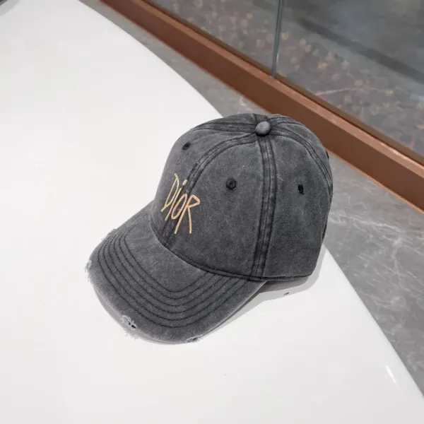 【2026】【DIOR  ディオール】【数量限定】 野球帽 / ハット