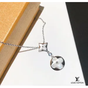 【2026】【LOUIS VUITTON】ネックレス、新しいネックレス万能シンプルファッションオーナメント 【2026】【LOUIS VUITTON】ネックレス、新しいネックレス万能シンプルファッションオーナメント