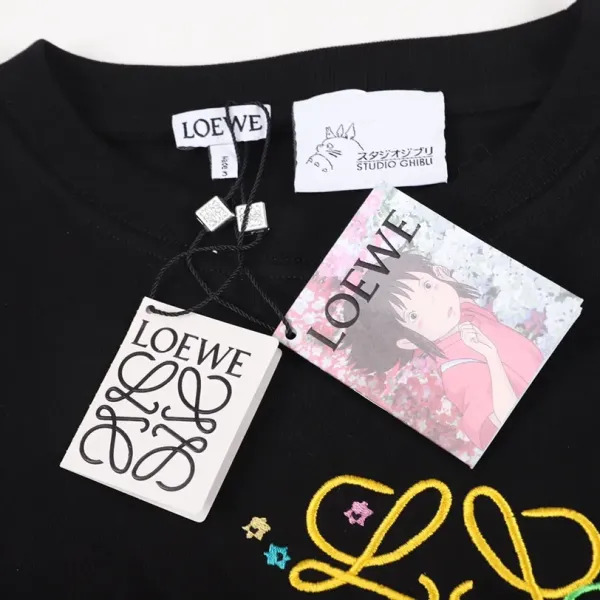 【2026】【LOEWE 公式旗艦店】ロエベ Tシャツ ご好評に付き再入荷! 【2026】【LOEWE 公式旗艦店】ロエベ Tシャツ ご好評に付き再入荷!