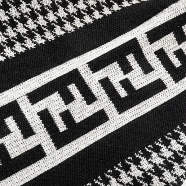 【2026】【FENDI  公式旗艦店】フェンディ   ショートパンツご好評に付き再入荷！