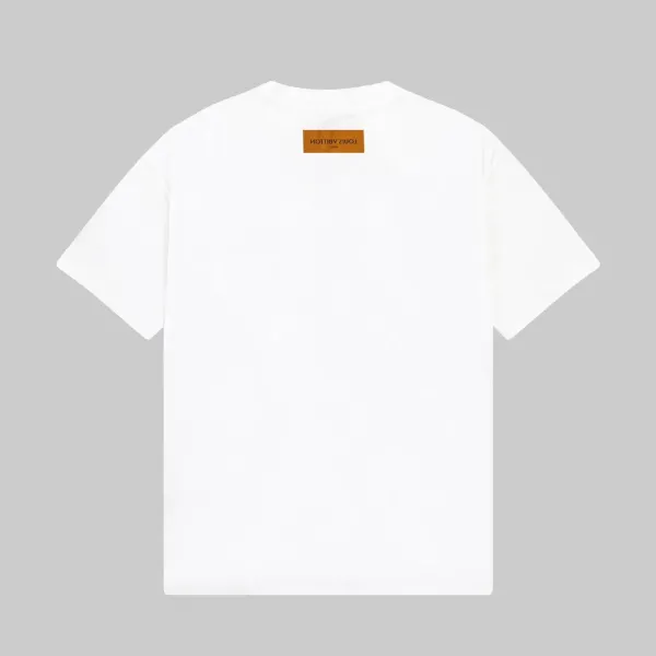 【2026】【LOUIS VUITTON 公式旗艦店】ルイヴィトン Tシャツ ご好評に付き再入荷! 【2026】【LOUIS VUITTON 公式旗艦店】ルイヴィトン Tシャツ ご好評に付き再入荷!