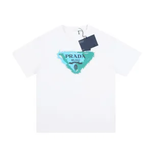 【2026】【PRADA  公式旗艦店】プラダ   Tシャツご好評に付き再入荷！