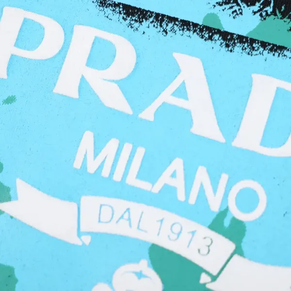 【2026】【PRADA 公式旗艦店】プラダ Tシャツご好評に付き再入荷! 【2026】【PRADA 公式旗艦店】プラダ Tシャツご好評に付き再入荷!