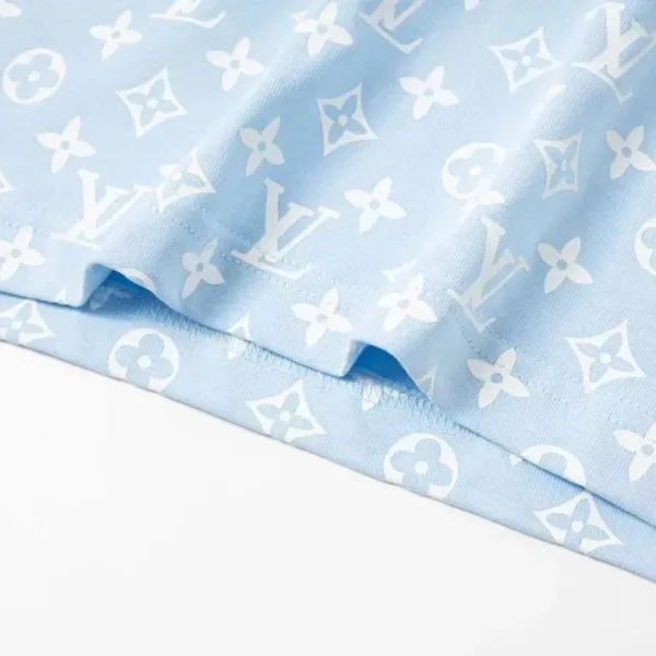 【2026】【LOUIS VUITTON 公式旗艦店】ルイヴィトン Tシャツご好評に付き再入荷! 【2026】【LOUIS VUITTON 公式旗艦店】ルイヴィトン Tシャツご好評に付き再入荷!