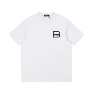 【2026】【 BALENCIAGA  公式旗艦店】バレンシアガ   Tシャツご好評に付き再入荷！