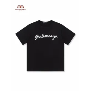 【2026】【 BALENCIAGA  公式旗艦店】バレンシアガ   Tシャツご好評に付き再入荷！