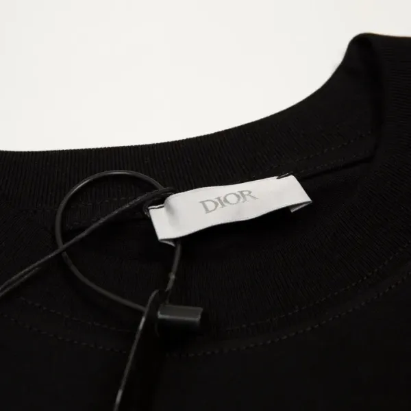 【2026】【DIOR 公式旗艦店】 ディオール Tシャツご好評に付き再入荷! 【2026】【DIOR 公式旗艦店】 ディオール Tシャツご好評に付き再入荷!