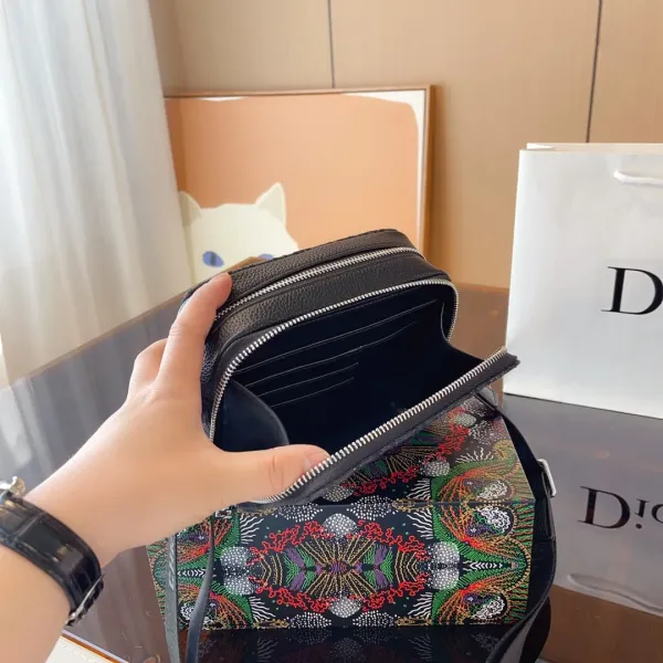 【2026】【DIOR  公式 旗艦店】ディオール   ショルダーバッグ 当日出荷 好評に付き再入荷！32*13*41CM