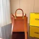 【2026】【FENDI 公式 旗艦店】 フェンディ ショルダーバッグ 当日出荷 好評に付き再入荷!23*11*22CM 【2026】【FENDI 公式 旗艦店】 フェンディ ショルダーバッグ 当日出荷 好評に付き再入荷!23*11*22CM