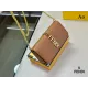 【2026】【FENDI 公式 旗艦店】 フェンディ ショルダーバッグ 当日出荷 好評に付き再入荷!21*13CM 【2026】【FENDI 公式 旗艦店】 フェンディ ショルダーバッグ 当日出荷 好評に付き再入荷!21*13CM