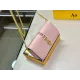 【2026】【FENDI 公式 旗艦店】 フェンディ ショルダーバッグ 当日出荷 好評に付き再入荷!21*13CM 【2026】【FENDI 公式 旗艦店】 フェンディ ショルダーバッグ 当日出荷 好評に付き再入荷!21*13CM