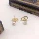 【2026】【DIOR】 ディオール  ファッションスタイルのイヤリング