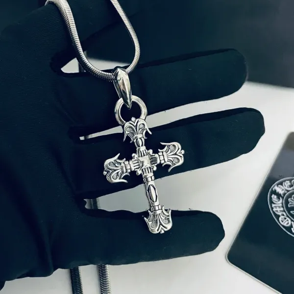 【2026】【CHROME HEARTS】クロムハーツ、新しいネックレス万能シンプルファッションオーナメント 【2026】【CHROME HEARTS】クロムハーツ、新しいネックレス万能シンプルファッションオーナメント
