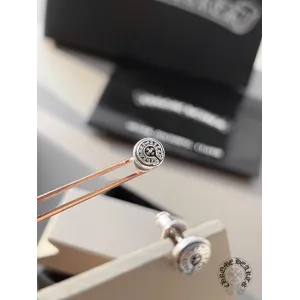 【2026】 【CHROME HEARTS】 クロムハーツ  ファッションスタイルのイヤリング