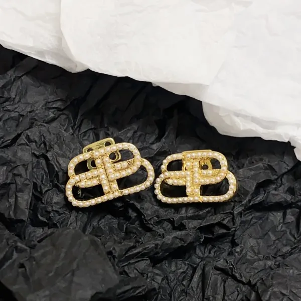 【2026】【BALENCIAGA】バレンシアガ    ファッションスタイルのイヤリング