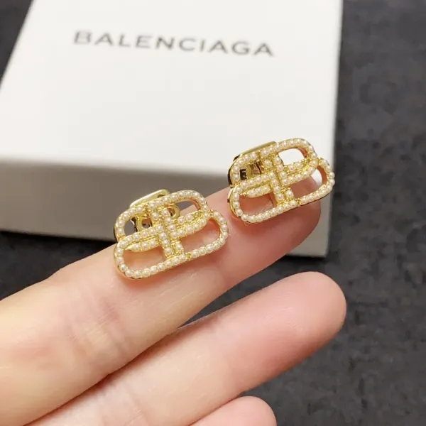 【2026】【BALENCIAGA】バレンシアガ    ファッションスタイルのイヤリング