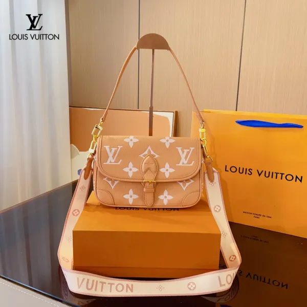 【2026】【 LOUIS VUITTON公式 旗艦店】ルイヴィトン ショルダーバッグ 当日出荷 好評に付き再入荷!25*9*16CM 【2026】【 LOUIS VUITTON公式 旗艦店】ルイヴィトン ショルダーバッグ 当日出荷 好評に付き再入荷!25*9*16CM