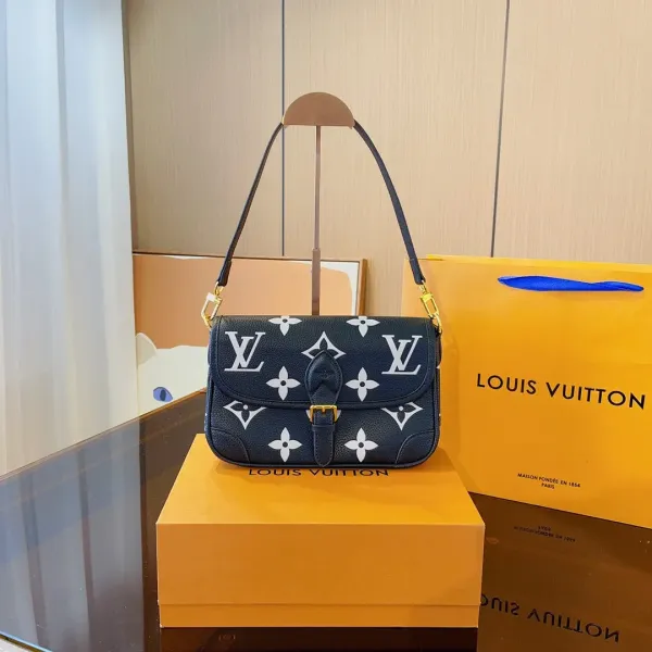 【2026】【 LOUIS VUITTON公式 旗艦店】ルイヴィトン ショルダーバッグ 当日出荷 好評に付き再入荷!25*9*16CM 【2026】【 LOUIS VUITTON公式 旗艦店】ルイヴィトン ショルダーバッグ 当日出荷 好評に付き再入荷!25*9*16CM