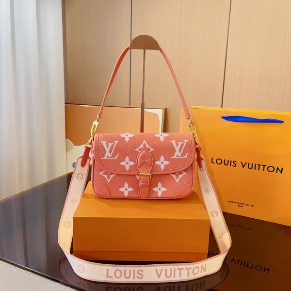 【2026】【 LOUIS VUITTON公式 旗艦店】ルイヴィトン ショルダーバッグ 当日出荷 好評に付き再入荷!25*9*16CM 【2026】【 LOUIS VUITTON公式 旗艦店】ルイヴィトン ショルダーバッグ 当日出荷 好評に付き再入荷!25*9*16CM