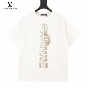 【2026】LV【LOUIS VUITTON公式旗艦店】 ルイヴィトン Tシャツご好評に付き再入荷! 【2026】LV【LOUIS VUITTON公式旗艦店】 ルイヴィトン Tシャツご好評に付き再入荷!