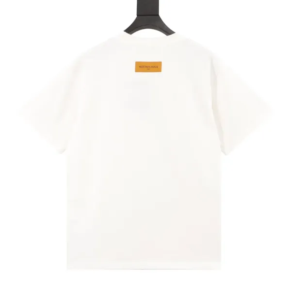 【2026】LV【LOUIS VUITTON公式旗艦店】 ルイヴィトン Tシャツご好評に付き再入荷! 【2026】LV【LOUIS VUITTON公式旗艦店】 ルイヴィトン Tシャツご好評に付き再入荷!