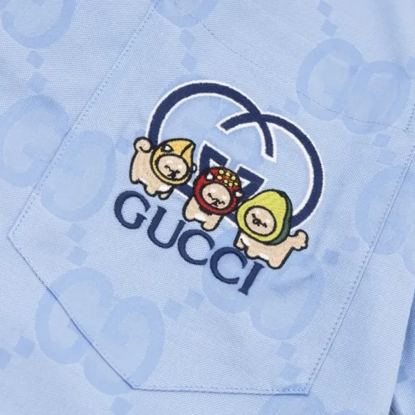 【2026】【GUCCI 公式旗艦店】 クッチ 半袖シャツ 好評に付き再入荷! 【2026】【GUCCI 公式旗艦店】 クッチ 半袖シャツ 好評に付き再入荷!