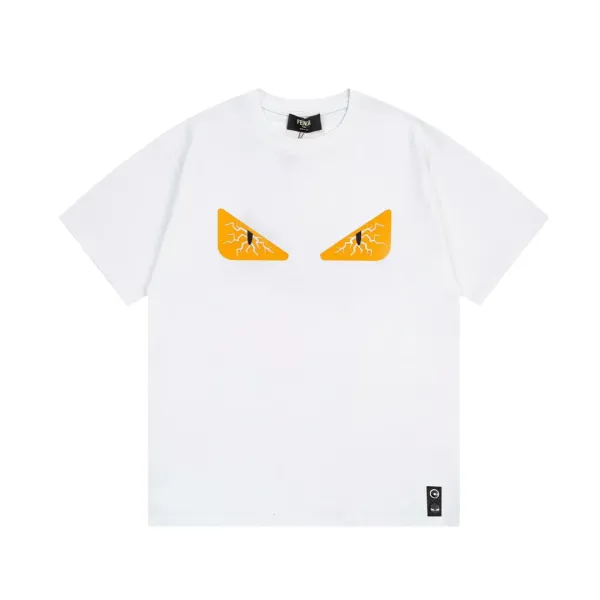 【2026】【FENDI  公式旗艦店】フェンディ   Tシャツご好評に付き再入荷！