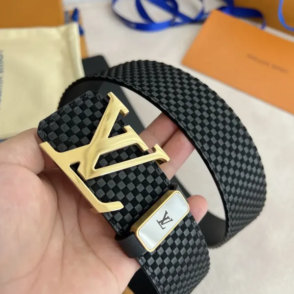 【2026】【LOUIS VUITTON】(ルイヴィトン) 4.0cm   ベルト メンズ