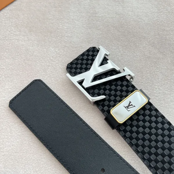 【2026】【LOUIS VUITTON】(ルイヴィトン) 4.0cm   ベルト メンズ