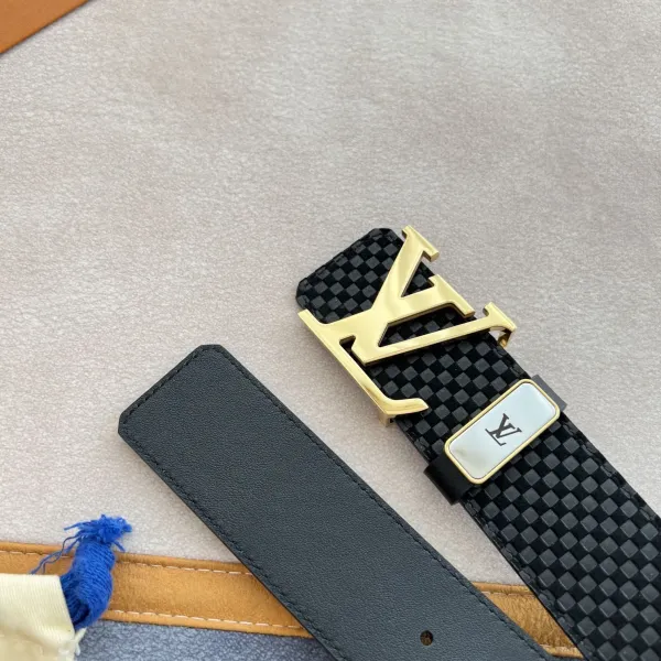 【2026】【LOUIS VUITTON】(ルイヴィトン) 4.0cm   ベルト メンズ