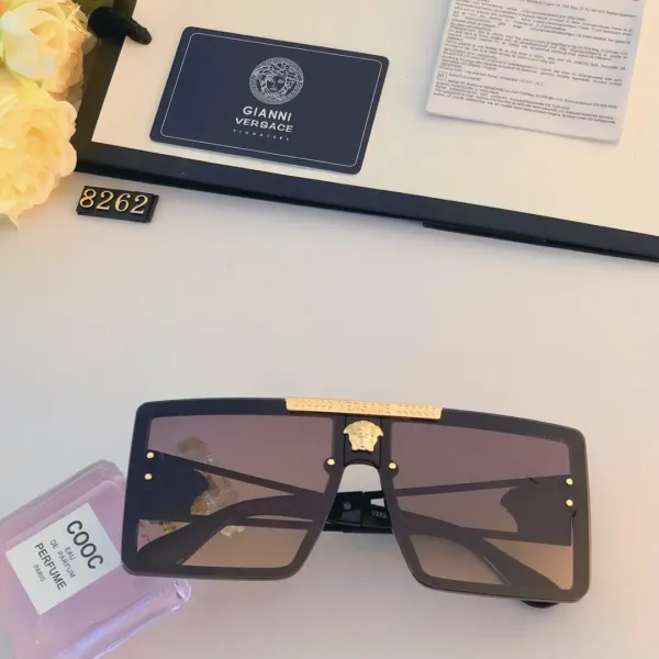 【2026】VERSACE(ヴェルサーチ ) サングラス