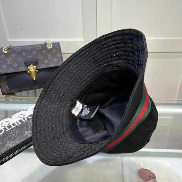 【2026】GUCCI( クッチ)フィッシャーマンズハット