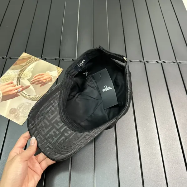 【2026】【FENDI  フェンディ】【数量限定】 野球帽 / ハット