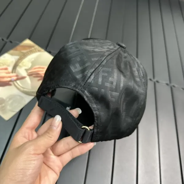 【2026】【FENDI  フェンディ】【数量限定】 野球帽 / ハット