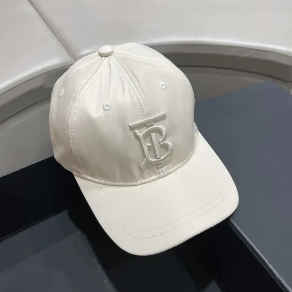 【2026】【BURBERRY  バーバリー】【数量限定】 野球帽 / ハット