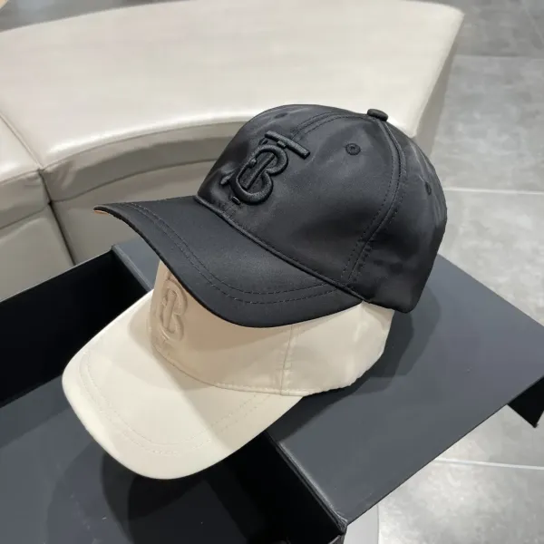 【2026】【BURBERRY  バーバリー】【数量限定】 野球帽 / ハット