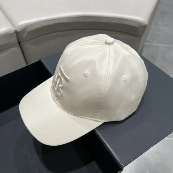 【2026】【BURBERRY  バーバリー】【数量限定】 野球帽 / ハット