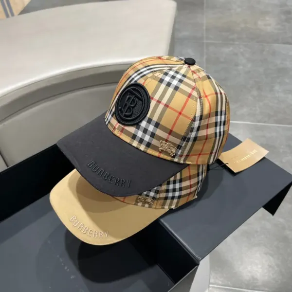 【2026】【BURBERRY  バーバリー】【数量限定】 野球帽 / ハット