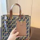 【2026】【FENDI 公式旗艦店】フェンディ ハンドバッグ 当日出荷 好評に付き再入荷!37*18*33CM 【2026】【FENDI 公式旗艦店】フェンディ ハンドバッグ 当日出荷 好評に付き再入荷!37*18*33CM