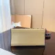 【2026】【FENDI 公式旗艦店】フェンディ ハンドバッグ 当日出荷 好評に付き再入荷!37*18*33CM 【2026】【FENDI 公式旗艦店】フェンディ ハンドバッグ 当日出荷 好評に付き再入荷!37*18*33CM
