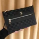 【2026】【LOUIS VUITTON 公式旗艦店】ルイヴィトン クラッチバッグ 当日出荷 好評に付き再入荷!28*18*1CM 【2026】【LOUIS VUITTON 公式旗艦店】ルイヴィトン クラッチバッグ 当日出荷 好評に付き再入荷!28*18*1CM