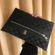 【2026】【LOUIS VUITTON 公式旗艦店】ルイヴィトン クラッチバッグ 当日出荷 好評に付き再入荷!28*18*1CM 【2026】【LOUIS VUITTON 公式旗艦店】ルイヴィトン クラッチバッグ 当日出荷 好評に付き再入荷!28*18*1CM