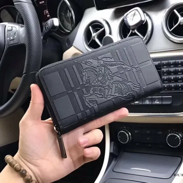 【2026】【BURBERRY 公式旗艦店】バーバリー 財布 当日出荷 好評に付き再入荷!19*10*2.5CM 【2026】【BURBERRY 公式旗艦店】バーバリー 財布 当日出荷 好評に付き再入荷!19*10*2.5CM