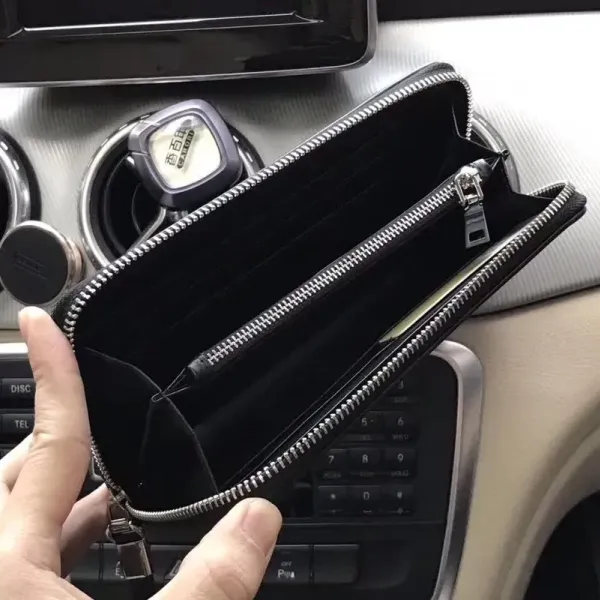 【2026】【BURBERRY 公式旗艦店】バーバリー 財布 当日出荷 好評に付き再入荷!19*10*2CM 【2026】【BURBERRY 公式旗艦店】バーバリー 財布 当日出荷 好評に付き再入荷!19*10*2CM