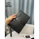 【2026】【VERSACE 公式旗艦店】ヴェルサーチ クラッチバッグ 当日出荷 好評に付き再入荷!29*18CM 【2026】【VERSACE 公式旗艦店】ヴェルサーチ クラッチバッグ 当日出荷 好評に付き再入荷!29*18CM